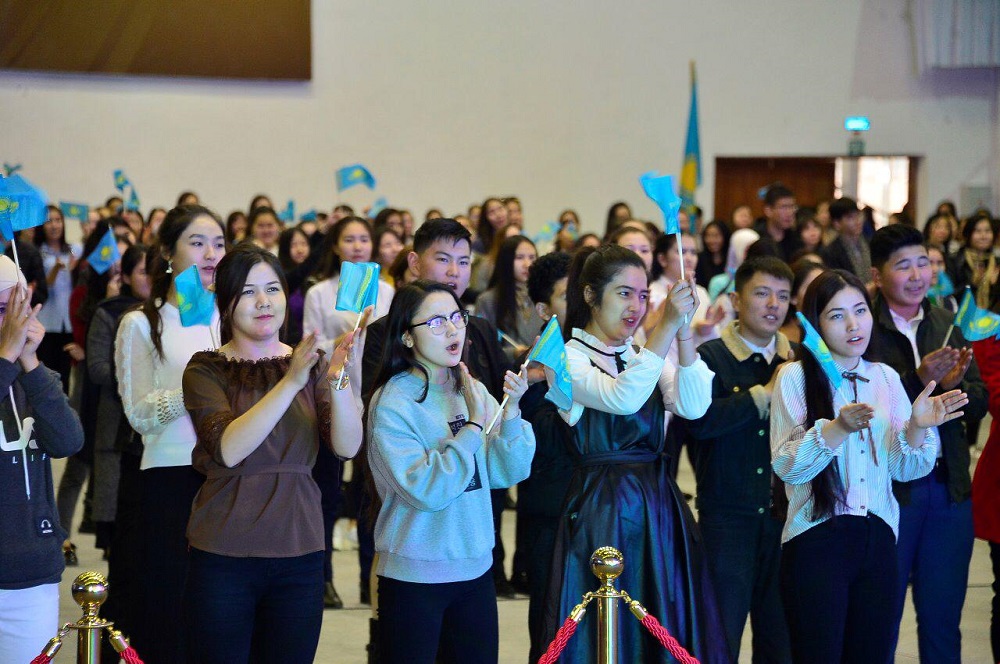 Atyraýda «Elordamyz – Nur-Sultan» atty merekelik konsert ótti 