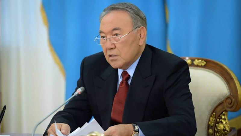 Elbasy Nursultan Nazarbaev Túrkııa Respýblıkasynyń burynǵy prezıdenti Abdýlla Gúlmen telefon arqyly sóılesti