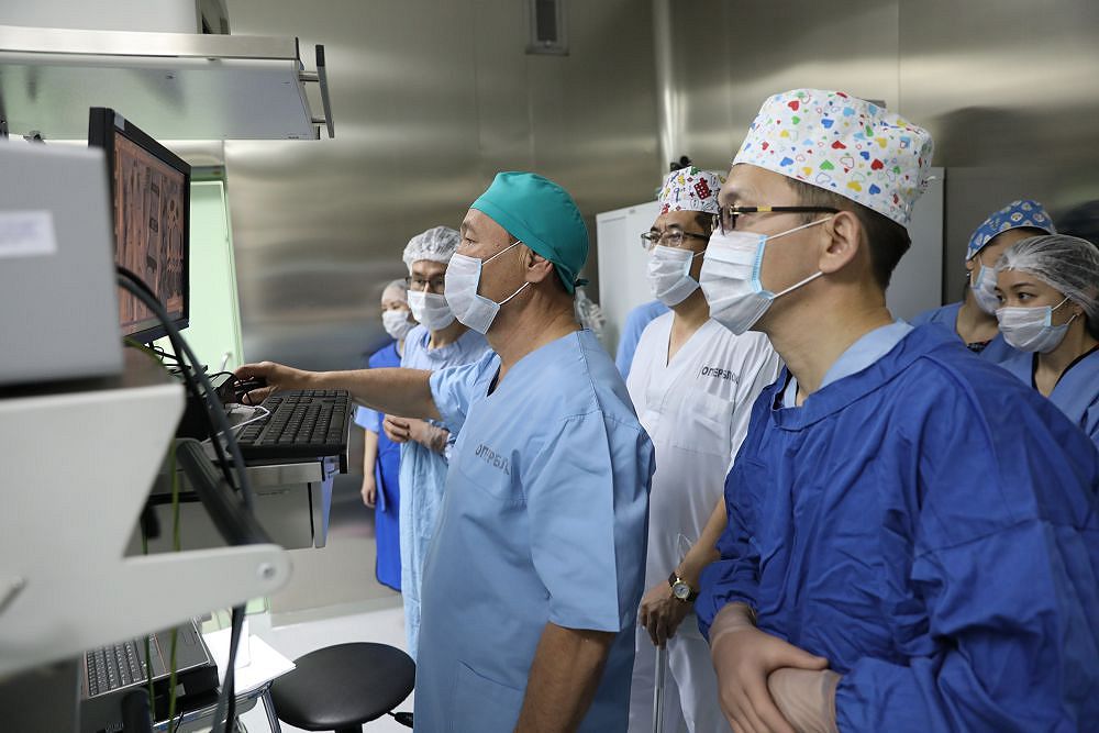 Neırohırýrgterdiń jańa tabysy