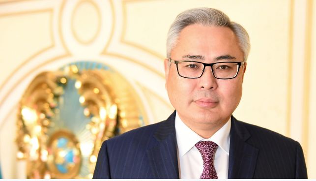 Asqar Mamın Premer-Mınıstr Keńsesiniń jańa basshysyn tanystyrdy