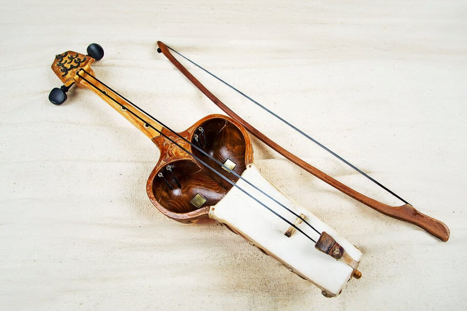 Qupııasy ashylmaǵan qobyz