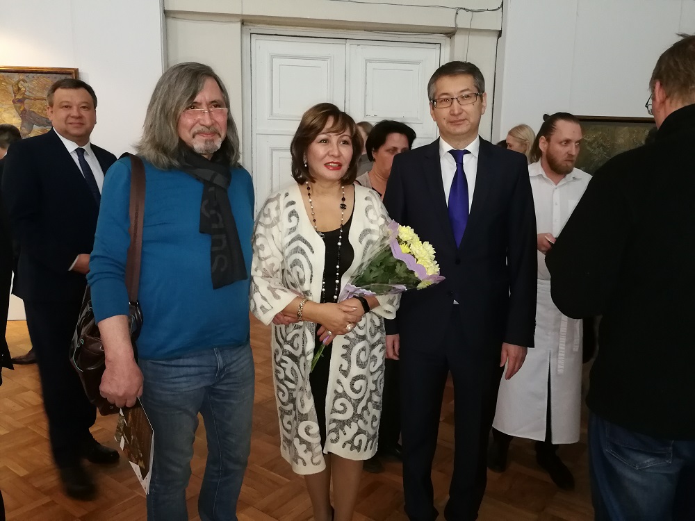  Sankt-Peterbýrgte Á. Qasteev mýzeıiniń kórmesi ashyldy