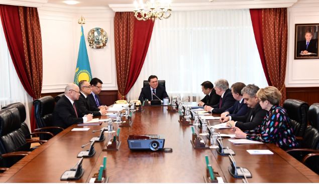 Asqar Mamın «Rosatom» bas dırektory Alekseı Lıhachevpen kezdesý ótkizdi