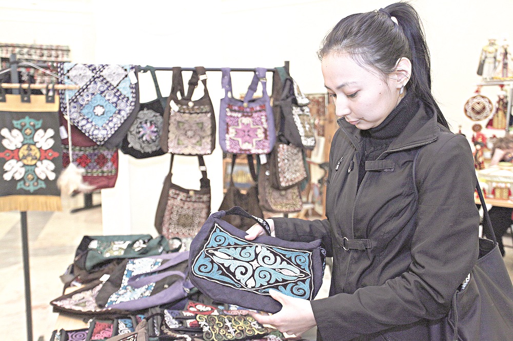 Qarapaıym zattar ekonomıkasy ımportqa táýeldilikten qutqarady