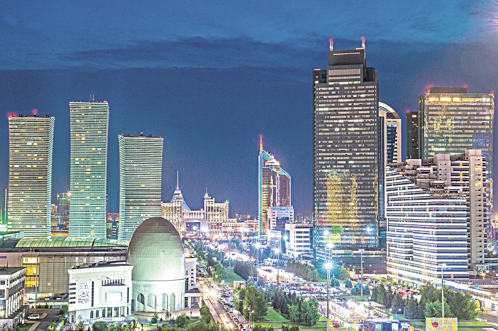 Halqymen máńgi jasaıtyn tulǵa
