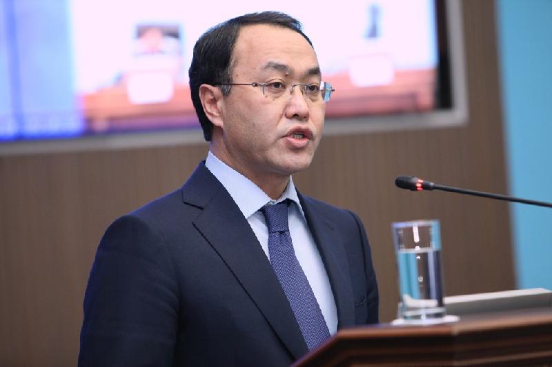 Qaırat Qojamjarov Senat depýtaty retinde ant berdi