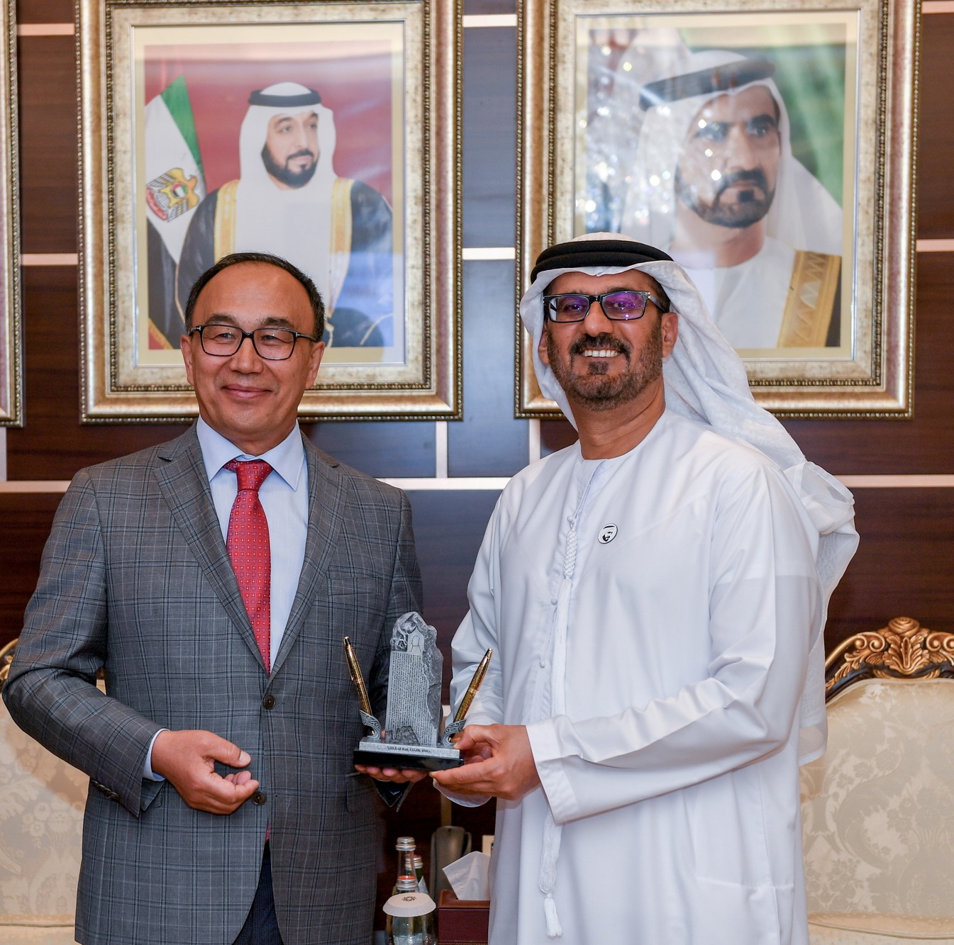 EUÝ – Birikken Arab Ámirlikteri ýnıversıteti: strategııalyq áriptestik sıpaty