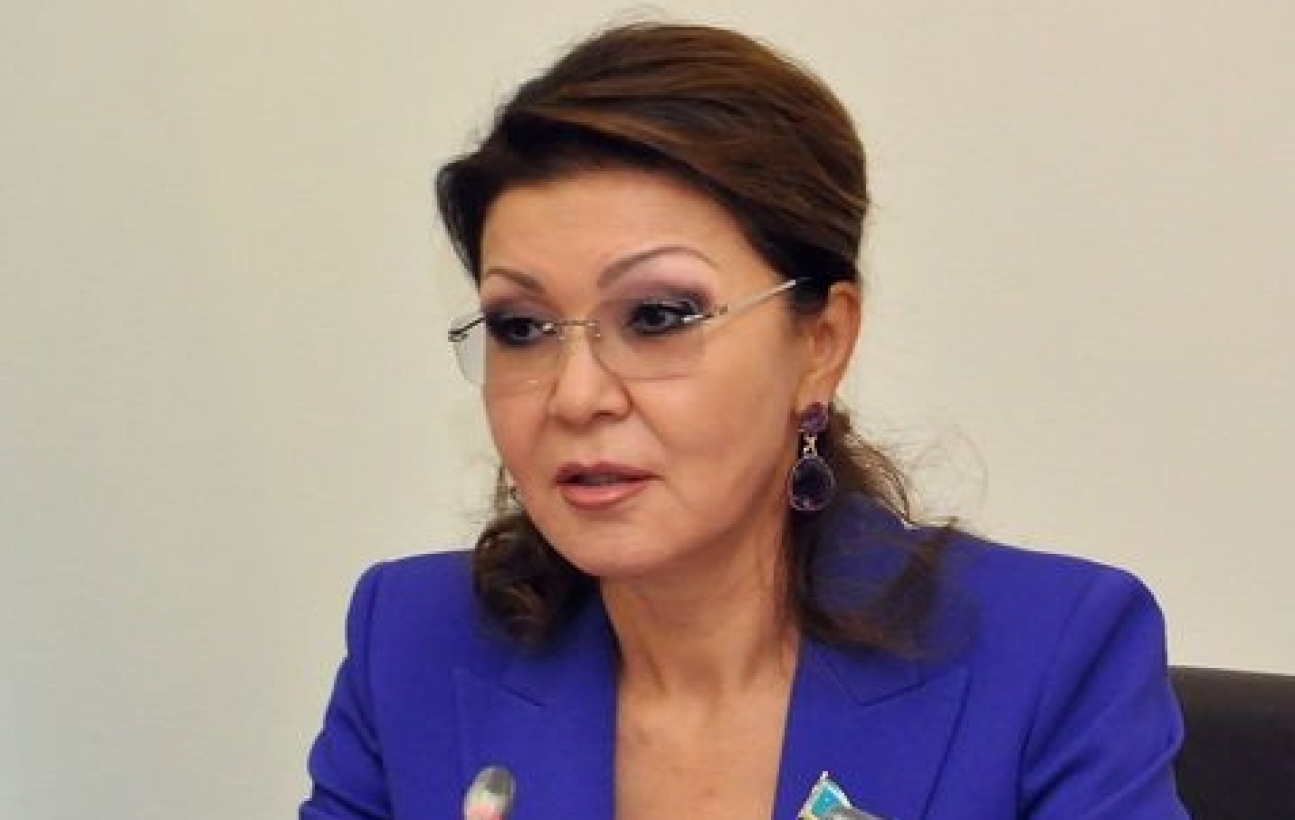 Senat basshysy: Balalarǵa qatygezdik kórsetken kináli adamdar zańǵa sáıkes qatań jazalanýy tıis