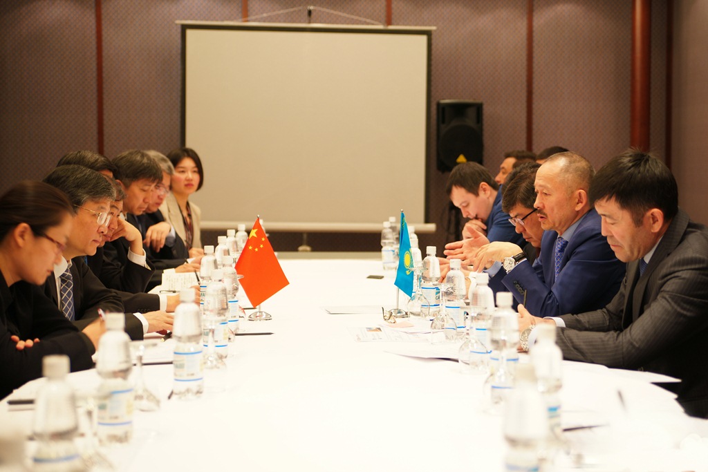 Qazaqstan men Qytaı arasynda 3 mln tonnadan astam júk tasymaldandy