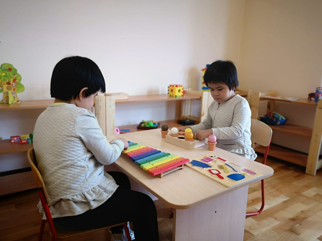 Nur-Sultan qalasynda áleýmettik beıimdelý men bilim alýǵa daǵdylaý balabaqshasy ashyldy