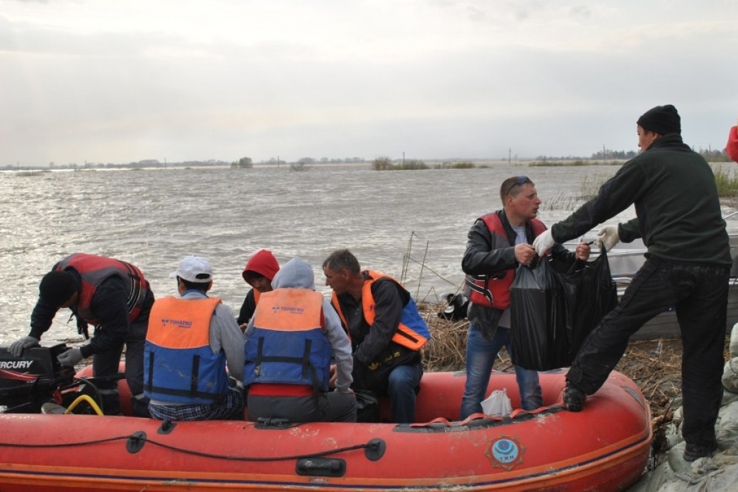 Soltústik Qazaqstanda aýyldardy jalǵastyratyn kópir jabyldy