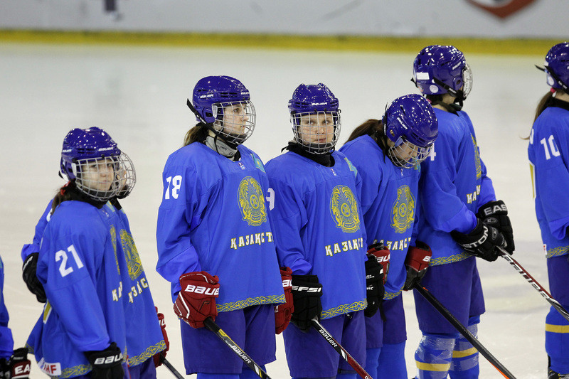 Shaıbaly hokkeıden Qazaqstan áıelder komandasy Qytaıdaǵy álemdik synǵa qatysady