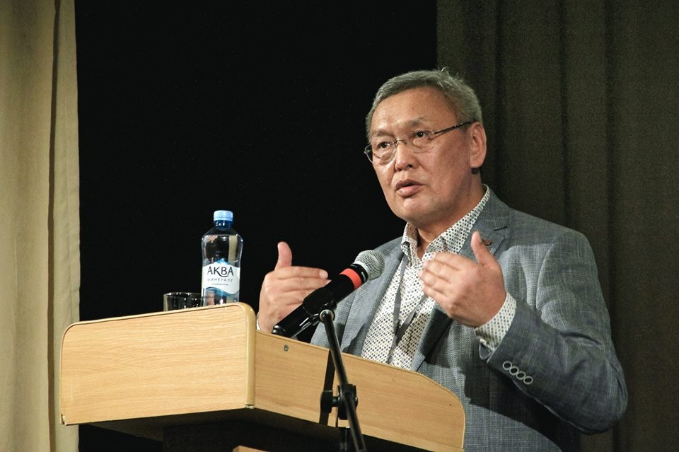 Erkin Qasenov: Men saılaýǵa qýana baramyn