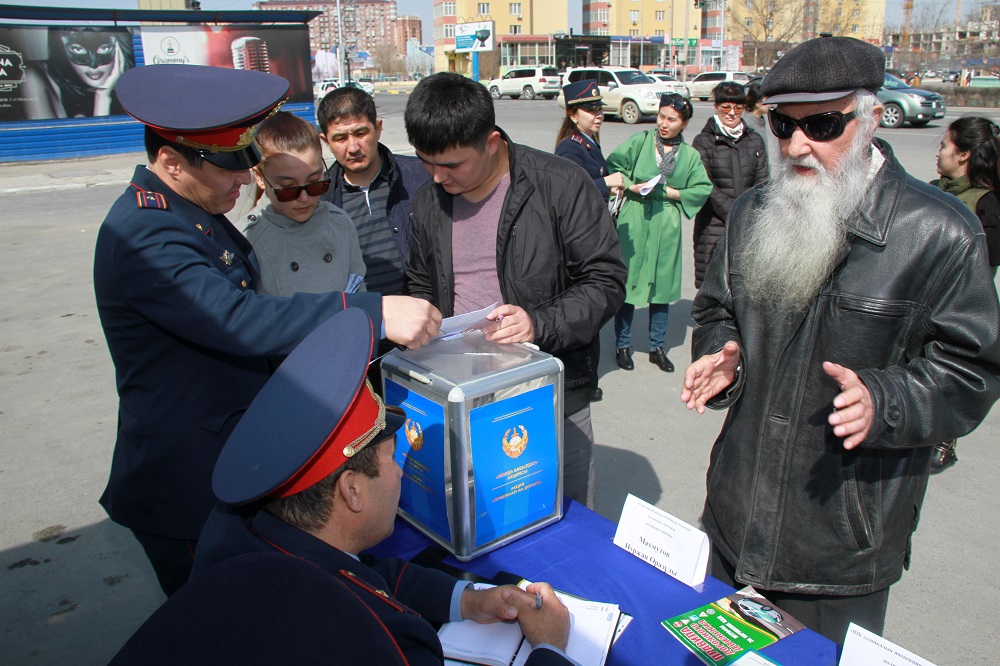 Mańǵystaýda «Jolda qabyldaý» respýblıkalyq aksııasy ótti