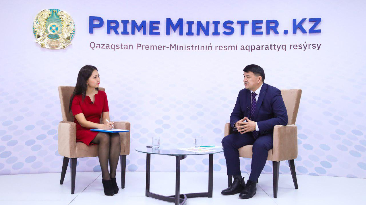 Ata-analar mobıldi qosymsha arqyly mektep ashanasynda tamaqtyń ázirlenýin baqylaı alady