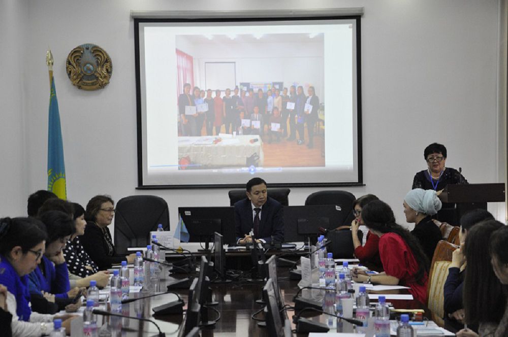 Latyn álipbıine kóshý – qazaq tiliniń jańa belesi