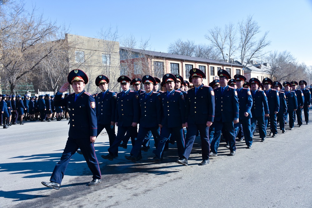 Qaraǵandyda jas polıseıler  ant qabyldady