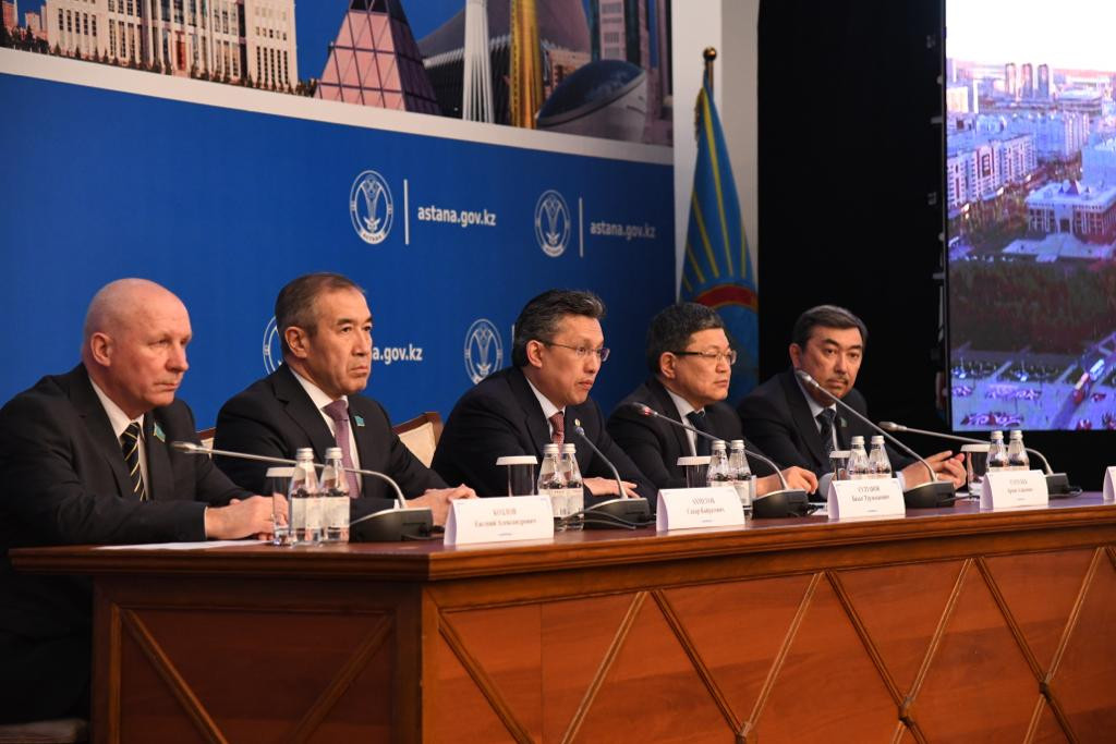 Ákimdikte PIK tóraǵalarymen TKSh týraly zań jobasy talqylandy