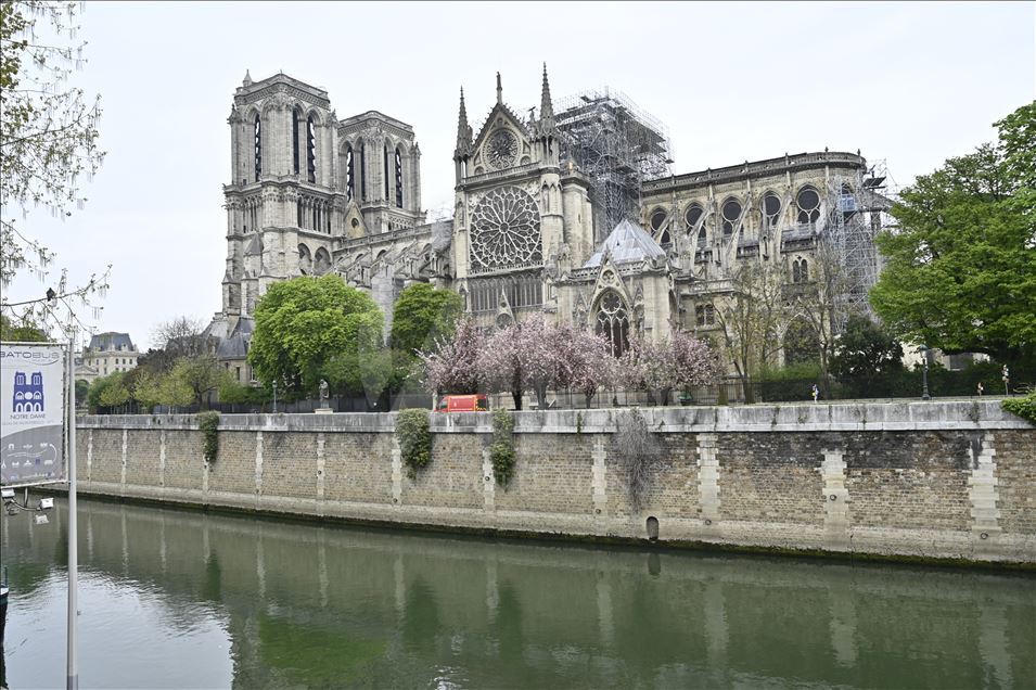 О́rtten keıingi «Notr Dam» shirkeýi