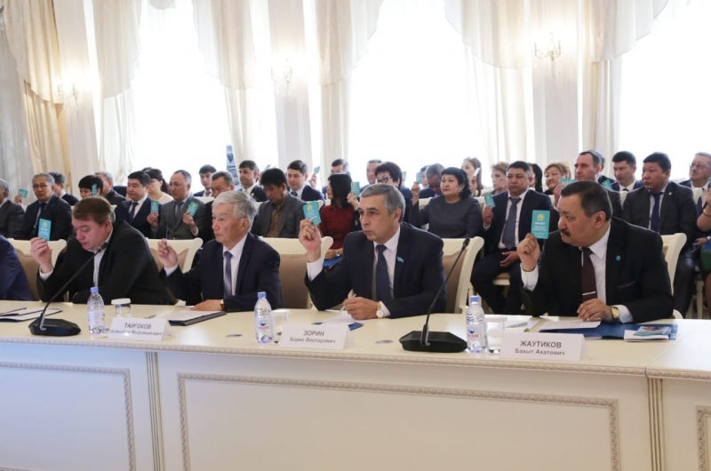 Qaraǵandyda Nur Otan partııasynyń sezine delegattar saılandy