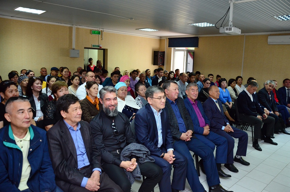 «Aq jol» Demokratııalyq partııasy Jambyl oblystyq fılıalynyń kezekten tys konferensııasy ótti