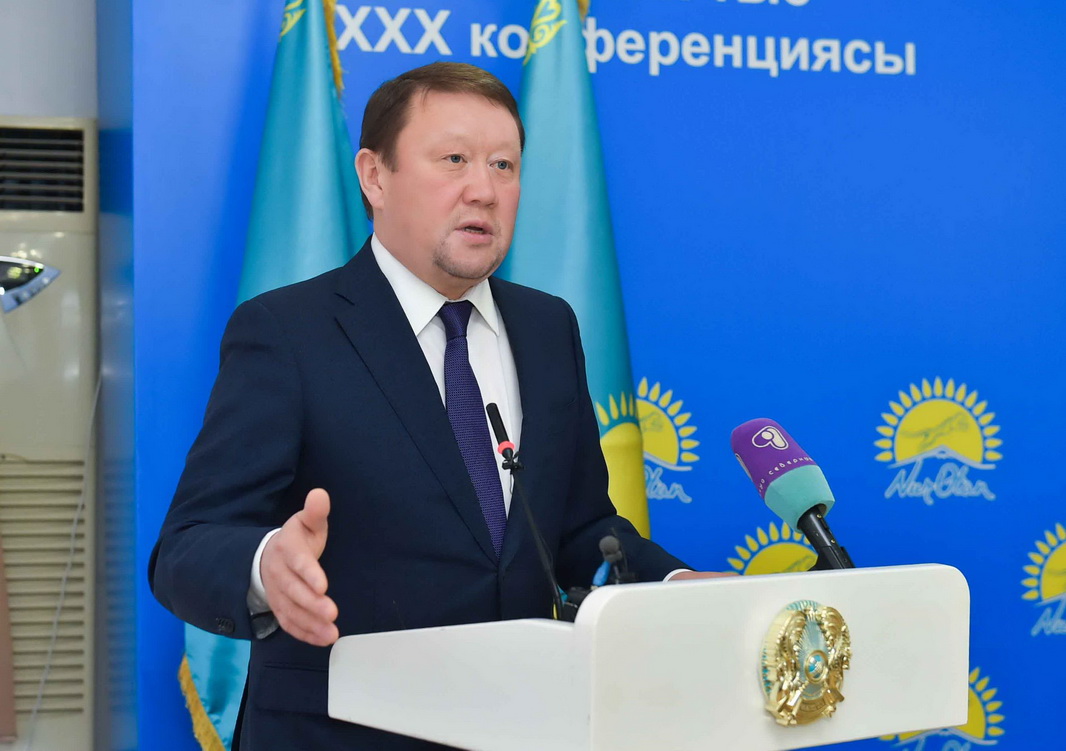 «Nur Otan» partııasy SQOF-nyń kezekten tys konferensııasy ótti