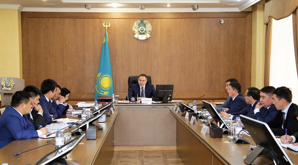 Asqar Myrzahmetov qurylys nysandarynyń sapasyn baqylaýdy tapsyrdy