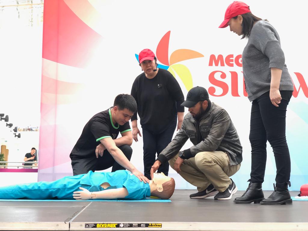 Tegin sheberlik synyby ótkizildi