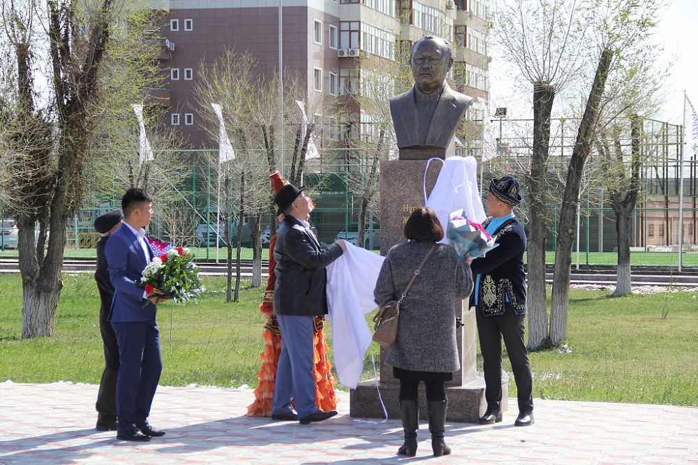 Tulǵalar alleıasy ashyldy