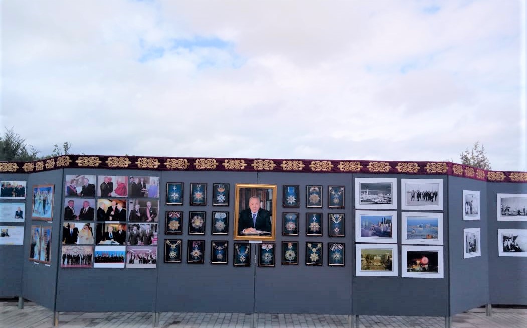 Túrkistanda «Elbasy jáne Qazaqstan» atty kórme ótti