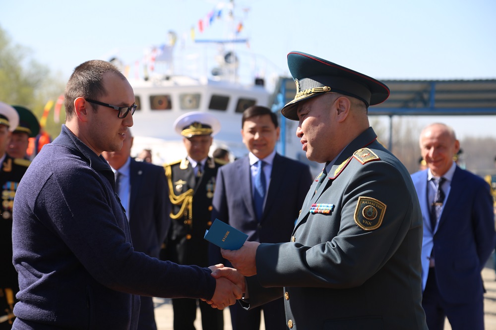 Oraldan shyqqan otyzynshy keme