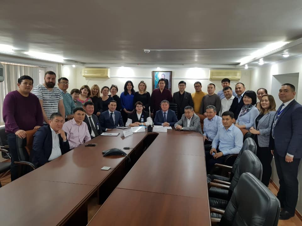 Munaı kompanııalarynda jemqorlyqqa qarsy semınar ótkizildi