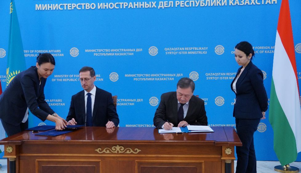 Qazaqstan men Vengrııa sý resýrstaryn basqarý boıynsha yntymaqtastyq týraly memorandýmǵa qol qoıdy
