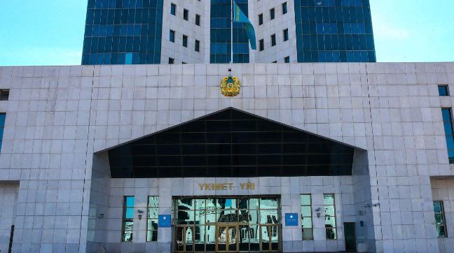 A. Mamın «Sheremetevo» áýejaıyndaǵy qaıǵyly oqıǵaǵa baılanysty kóńil aıtty