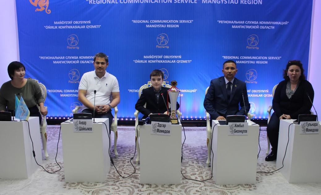 8 jasar shahmatshy álem chempıonatynan jeńispen oraldy