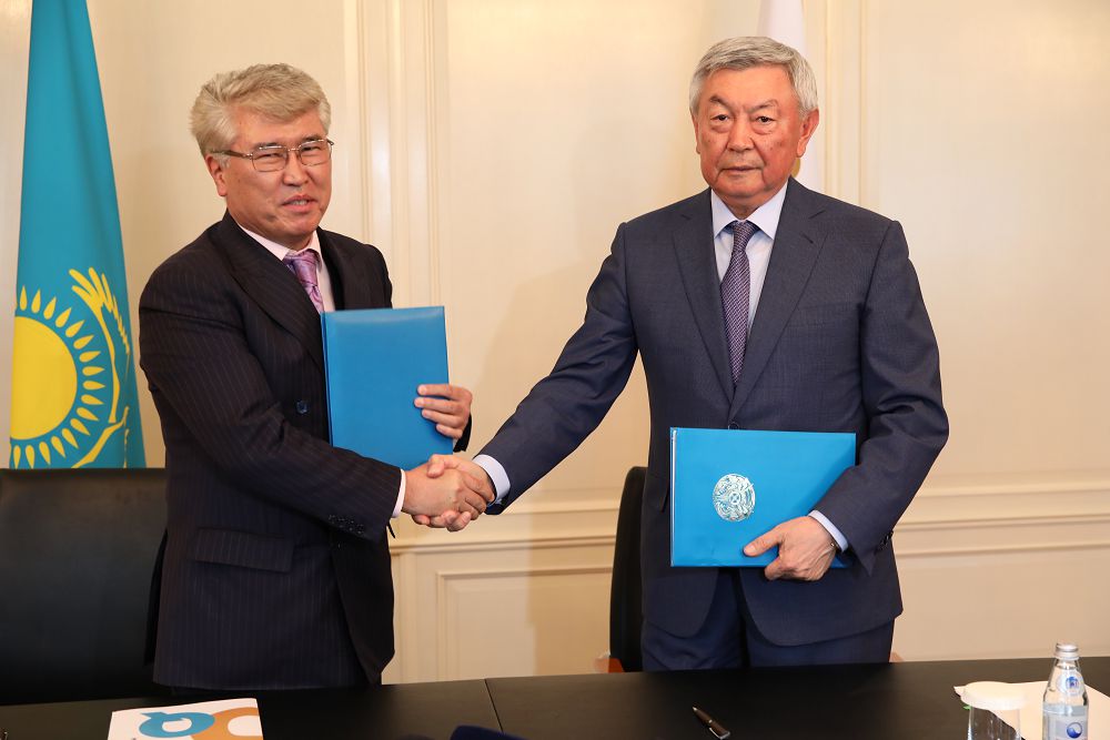 Qandastarǵa qamqorlyq