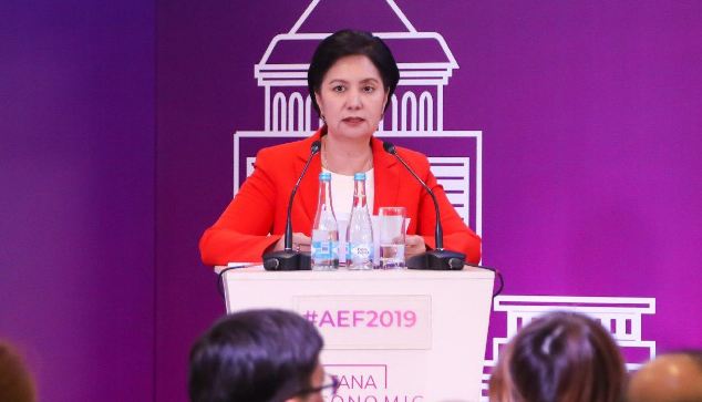 G. Ábdiqalyqova paneldik sessııalardyń jumysyna qatysty