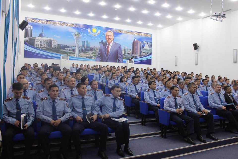 Mańǵystaýlyq polıseıler jemqorlyqqa qarsy zamanaýı mehanızmderdi engizbek