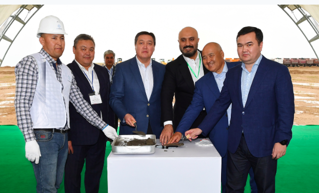 Premer-Mınıstr Asqar Mamın jumys saparymen Túrkistan qalasyna bardy