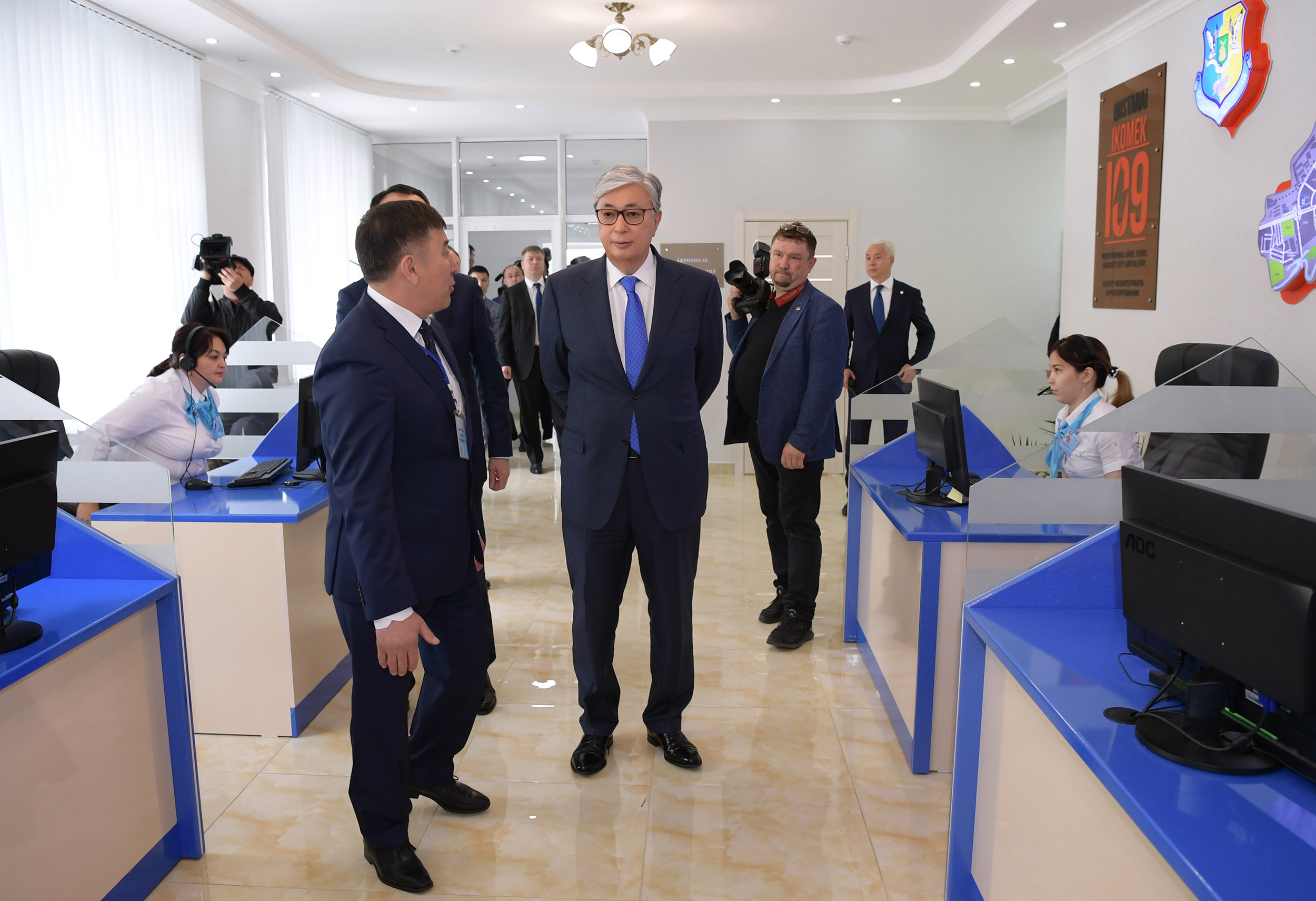 Qazaqstan Prezıdenti Qasym-Jomart Toqaev «iKomek» qoǵamdyq qabyldaý jumysymen tanysty