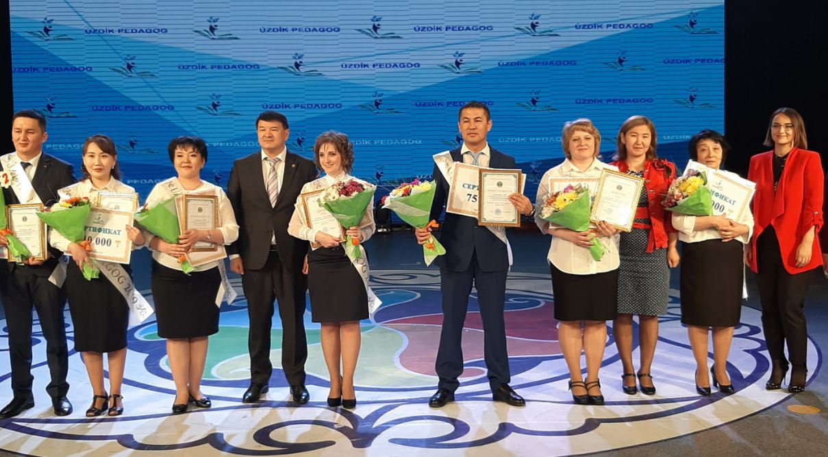 Nur-Sultan kolledjderiniń úzdik oqytýshylary anyqtaldy