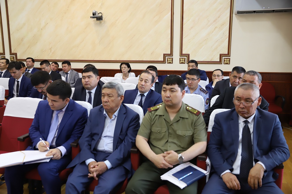 Mańǵystaýda qoǵamdyq qaýipsizdikke qatysty jıyn ótti