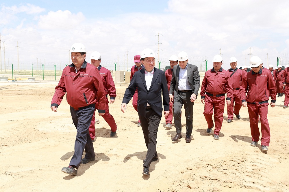 QMG basshysy Mańǵystaý oblysyndaǵy ulttyq kompanııanyń kásiporyndaryn aralady