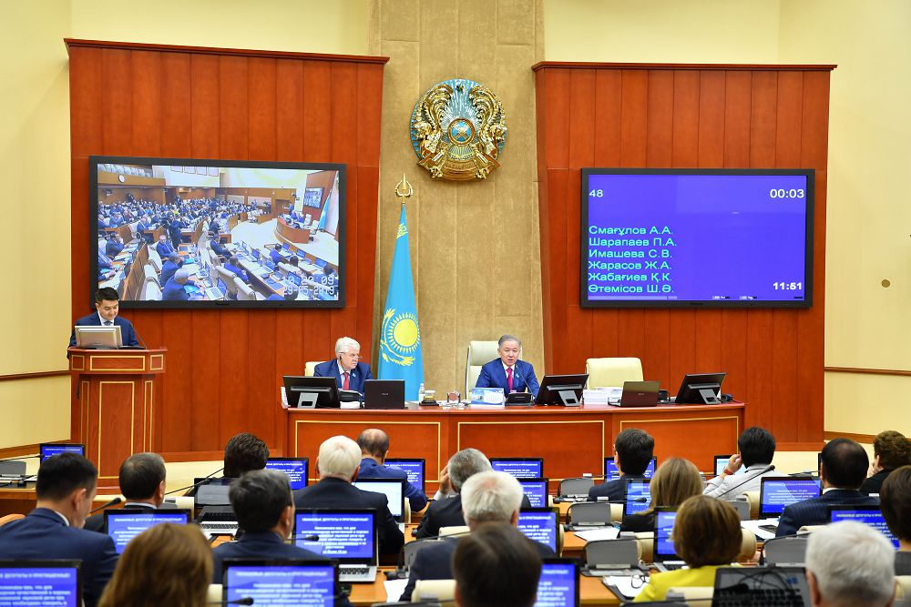 Bankrottyq rásimderdi jetildirý bıznesti damytýǵa jol ashady