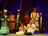 О́zbektiń Ulttyq akademııalyq drama teatry «Abaıdy» sahnalady