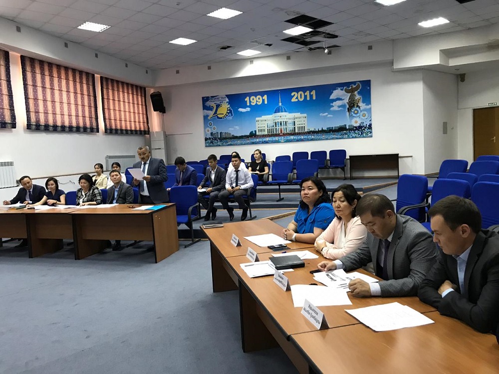 Mańǵystaýda vedomstvoaralyq jumys tobynyń otyrysy ótti