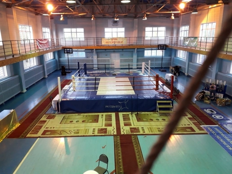 Jáıremde jańa boks zaly ashyldy