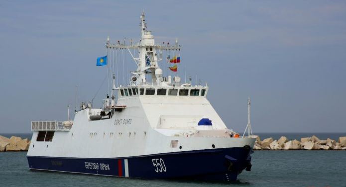 Aqtaý aılaǵyna Reseıdiń «Brıllıant» kemesi keldi