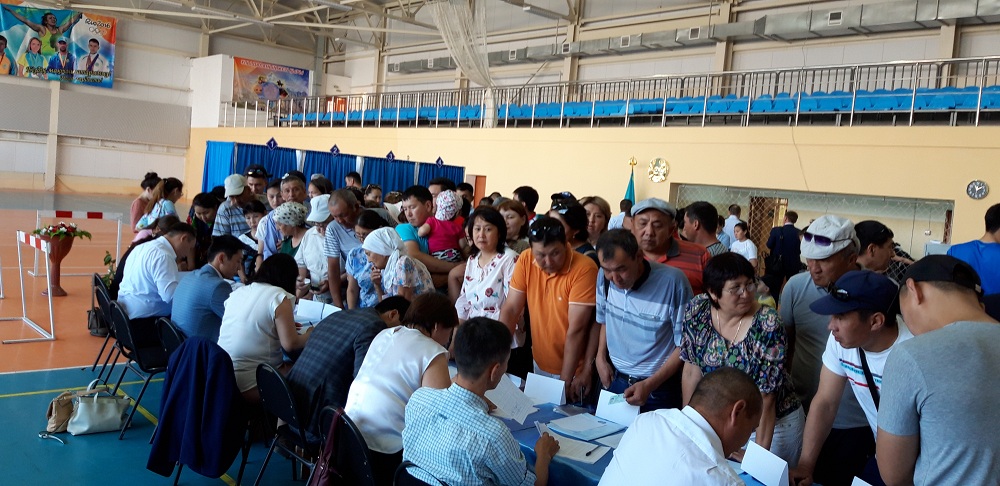 Batys Qazaqstan oblysynda saılaý belsendi júrip jatyr