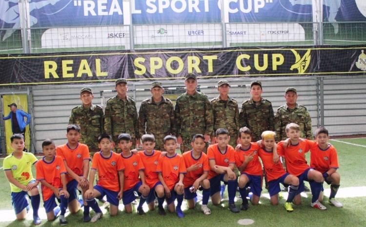 Atyraýda jas fýtbolshylar órtten qutqaryldy